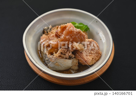スケソウダラの煮物 魚卵入り 和食 スケソウダラの煮物 魚卵入り 和食 140166701