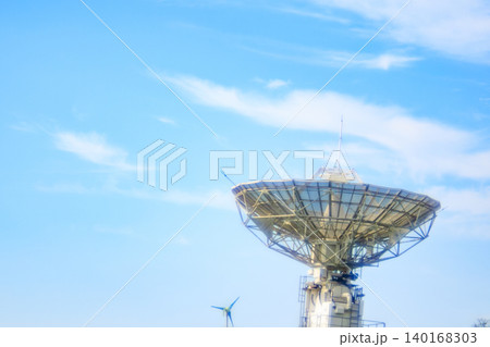 宇宙への窓口・増田宇宙通信所をオールドレンズで撮る 140168303