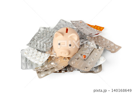 Piggy bank and pills, medical insurance concept 140168649
