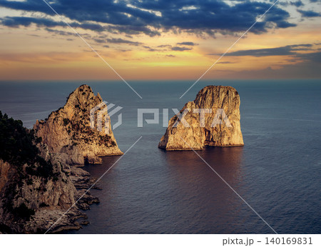 Faraglioni islands in Capri, italy Faraglioni islands in Capri, italy 140169831