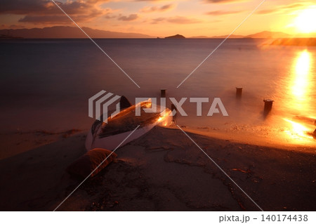 Seaside town of Turgutreis and spectacular sunsets 140174438