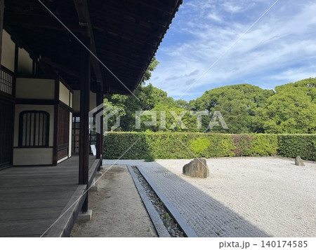 晴れた日本庭園 晴れた日本庭園 140174585