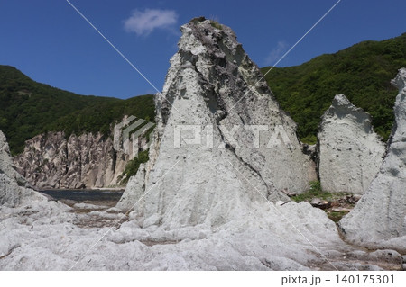 仏ヶ浦　奇岩地帯　神秘的な風景　青森県　下北半島　津軽海峡　 140175301