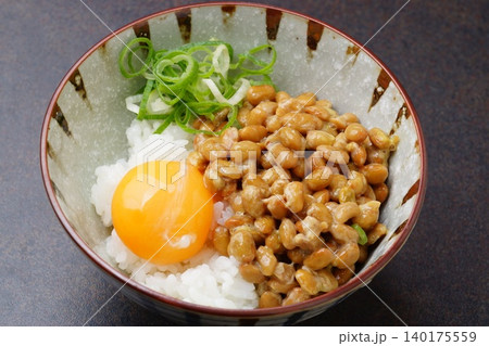 納豆玉子かけご飯 140175559