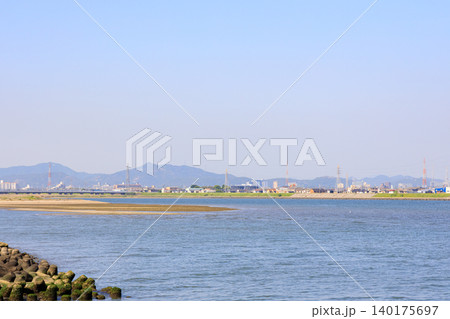 高砂海浜公園から見た加古川 高砂海浜公園から見た加古川 140175697