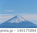 冠雪を纏う美しい富士山 140175884