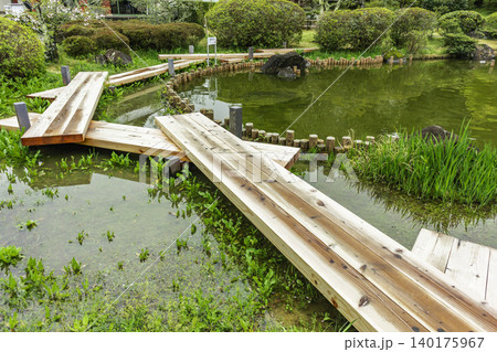 まきび公園　庭園　八ッ橋　岡山県倉敷市 140175967