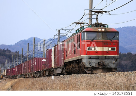 【JR貨物】EF510形〜ECO-POWER レッドサンダー〜（羽越本線：村上〜岩船町） 140178551