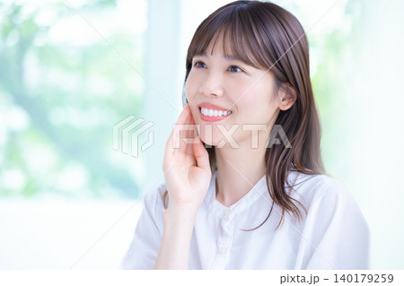 ビューティーイメージ 女性のポートレート ビューティーイメージ 女性のポートレート 140179259