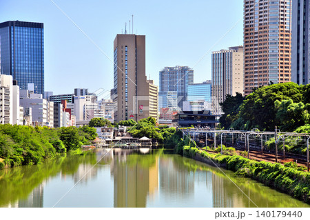 市ヶ谷側から飯田橋駅周辺を望む(東京都千代田区)【2026.5】 市ヶ谷側から飯田橋駅周辺を望む(東京都千代田区)【2026.5】 140179440