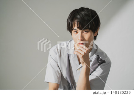 男性ポートレート 男性ポートレート 140180229