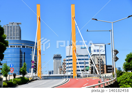 新大橋(隅田川)付近を隅田川左岸(森下駅側)より望む(東京都中央区)【2026.5】 新大橋(隅田川)付近を隅田川左岸(森下駅側)より望む(東京都中央区)【2026.5】 140182458