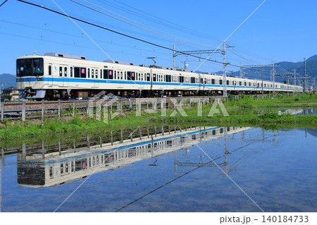 小田急8000形 8262F 水鏡 小田急8000形 8262F 水鏡 140184733