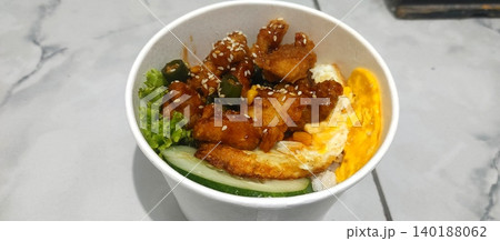 stir fried crab with curry paste stir fried crab with curry paste 140188062