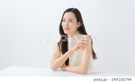 女性　スキンケア 140188794