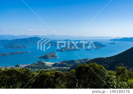 熊本県天草 倉岳山から望む八代海の島々 熊本県天草 倉岳山から望む八代海の島々 140189178