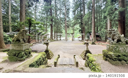 神聖な場所、奈良県室生龍穴神社 神聖な場所、奈良県室生龍穴神社 140191508