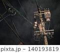 夜空に伸びる電柱と電線の静寂なシルエット風景 140193819