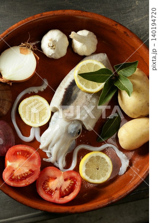 Cuttlefish uncooked, Squid Mediterranean seafood 140194720
