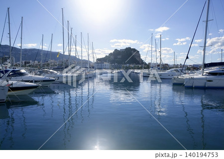 Beautiful marina, sailboats and motorboats Beautiful marina, sailboats and motorboats 140194753