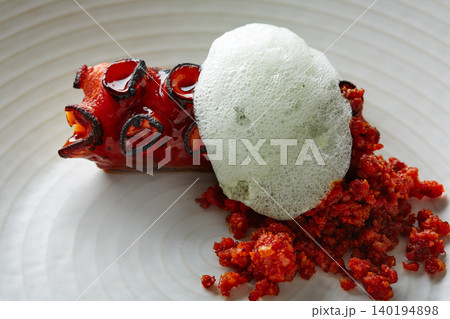 Grilled octopus with parsley air foam Grilled octopus with parsley air foam 140194898