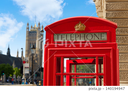 London old red Telephone box 140194947