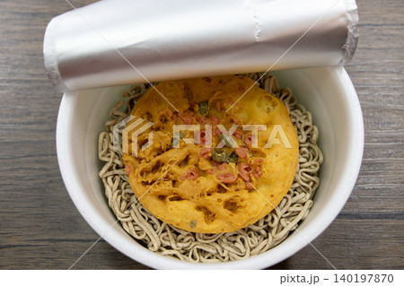 カップ麺 蕎麦 カップ麺 蕎麦 140197870