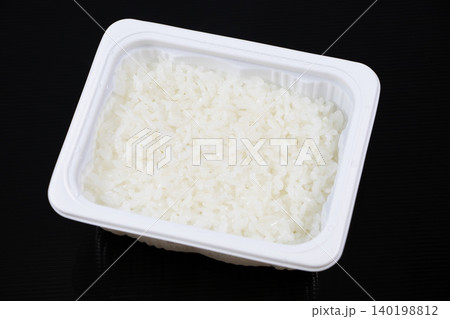 パックご飯 140198812