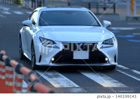 白い国産スポーツカー イメージ 白い国産スポーツカー イメージ 140199143