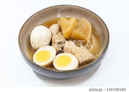 大根と鶏肉の煮物 大根と鶏肉の煮物 140199160