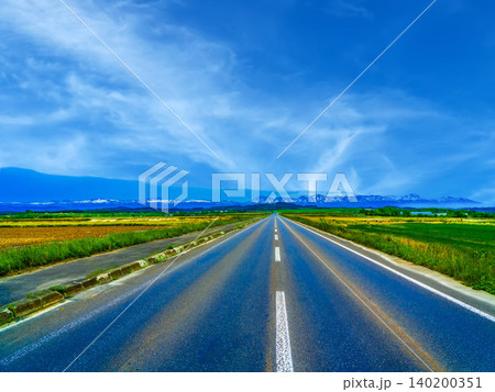 真っ直ぐな道 真っ直ぐな道 140200351