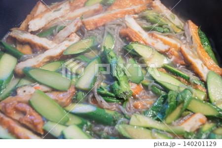 うどの炒め物 うどの炒め物 140201129