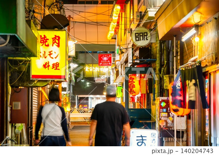 東京飲み屋街・のんべえたちの聖地 三軒茶屋 三角地帯 東京飲み屋街・のんべえたちの聖地 三軒茶屋 三角地帯 140204743