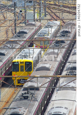 若葉台検車区の京王線版ドクターイエロー 若葉台検車区の京王線版ドクターイエロー 140204782
