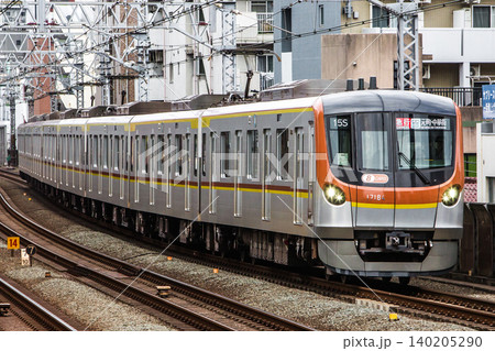 東京メトロ副都心線 17000系 東京メトロ副都心線 17000系 140205290