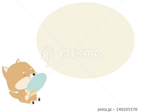 うちわで扇ぐ柴犬。吹き出し付き うちわで扇ぐ柴犬。吹き出し付き 140205576