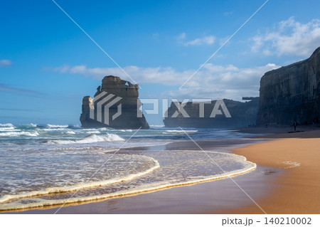 Clifton Beach and Twelve Apostles along the Great Ocean Road, Australia Clifton Beach and Twelve Apostles along the Great Ocean Road, Australia 140210002