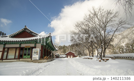 Seoraksan, Baekdamsa Temple, 140211386