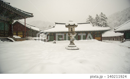 Sinheungsa Temple Sinheungsa Temple 140211924