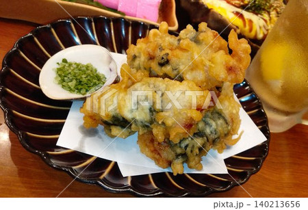 桑名の居酒屋で頂いた… 『竹輪の磯部揚げ』 140213656
