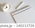 7月のカレンダーと時計　スケジュール 140213726