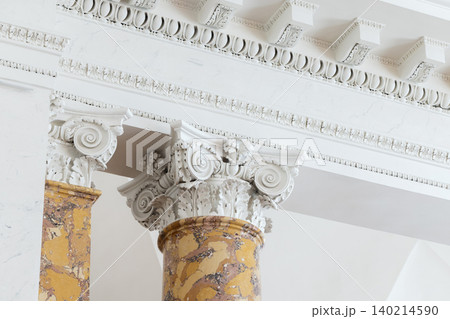 Ornate Corinthian column with carved acanthus capital Ornate Corinthian column with carved acanthus capital 140214590
