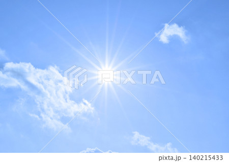 青空と太陽 直射日光 フリースペースイメージ 青空と太陽 直射日光 フリースペースイメージ 140215433