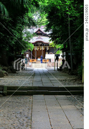 豊かな自然林に囲まれた静謐な『鎮守の森』… 【代々木八幡宮】 豊かな自然林に囲まれた静謐な『鎮守の森』… 【代々木八幡宮】 140219003