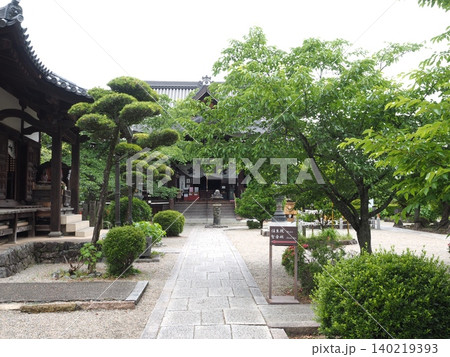 万葉の風が薫る静謐な空間。明日香村サイクリングで出会う伝統的な木造建築と庭園の佇まい 万葉の風が薫る静謐な空間。明日香村サイクリングで出会う伝統的な木造建築と庭園の佇まい 140219393
