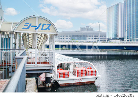 横浜水上バス・シーバス/神奈川県横浜市金港町 横浜水上バス・シーバス/神奈川県横浜市金港町 140220205