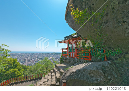 【神倉神社】 和歌山県新宮市神倉 【神倉神社】 和歌山県新宮市神倉 140221048