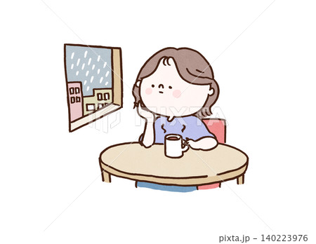 温かい飲み物を手に雨降る窓の外を見つめて憂鬱な女性(気象病・メンタルヘルス) 温かい飲み物を手に雨降る窓の外を見つめて憂鬱な女性(気象病・メンタルヘルス) 140223976