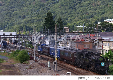東武鉄道の観光列車・C11のSL大樹 140224546