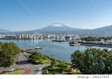 田子の浦港から望む富士山 田子の浦港から望む富士山 140227414